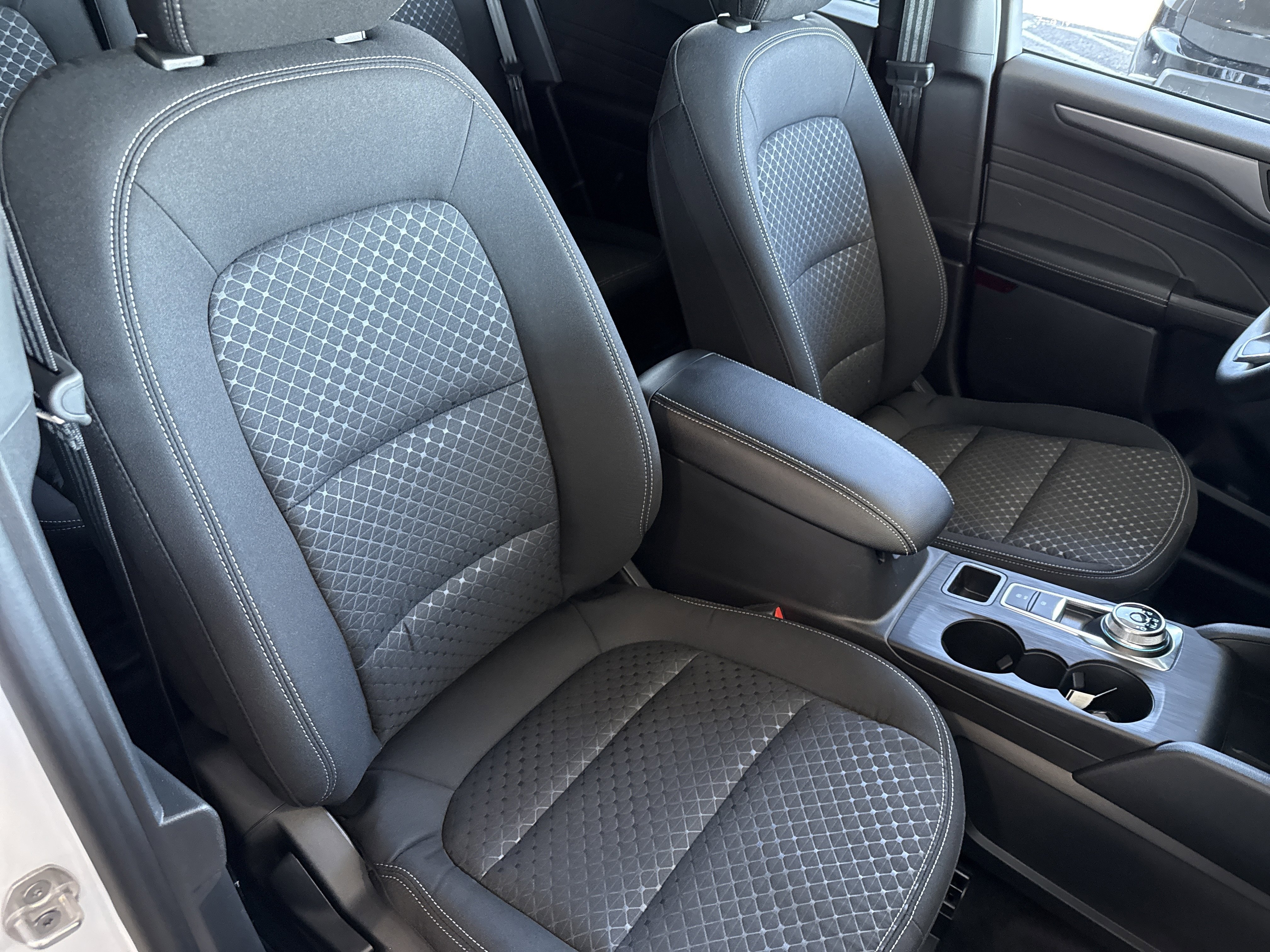 New 2026 Oxford White Ford Active® image 15