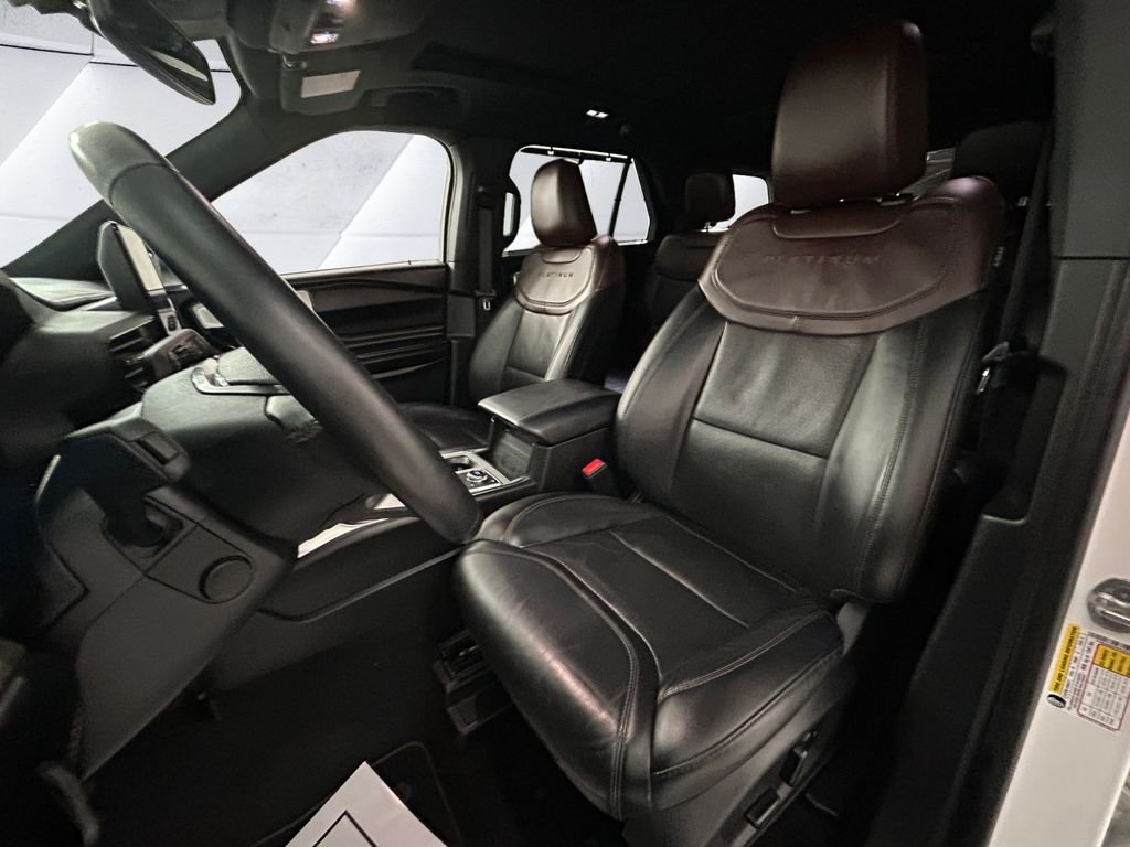 Used 2023 White Ford Platinum image 8