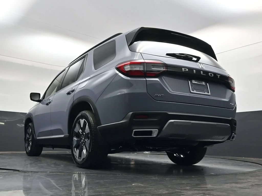 New 2026 Sonic Gray Pearl Honda Elite image 26