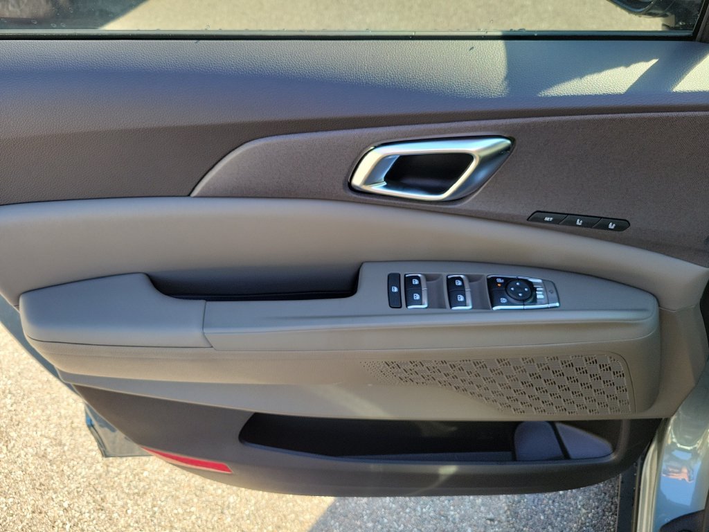 New 2027 Iceberg Green Kia EX image 20