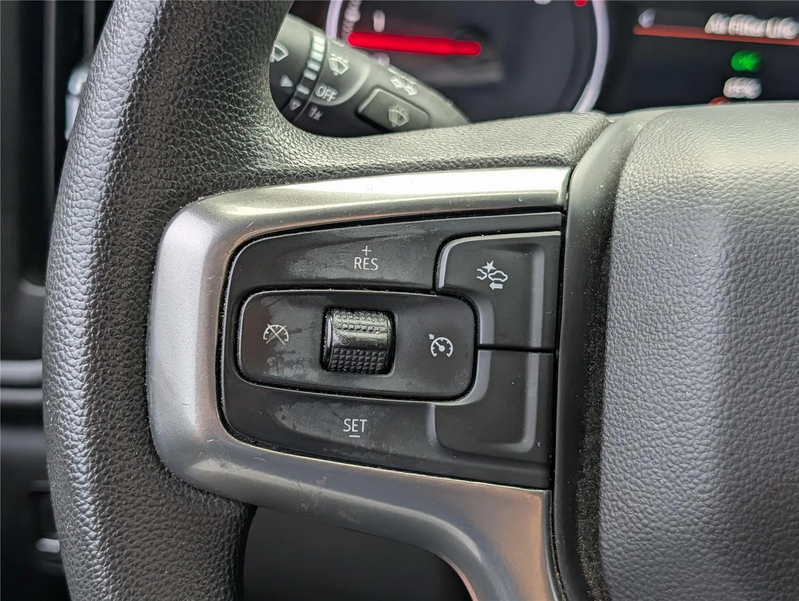 Used 2023 Summit White Chevrolet Custom image 25