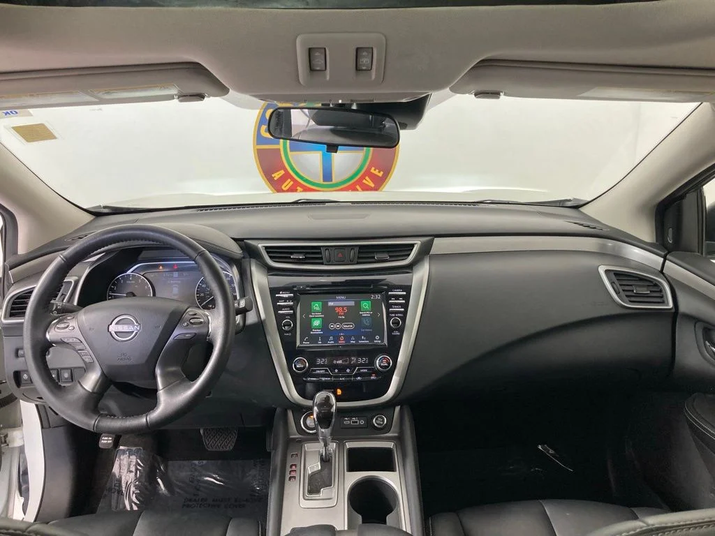 Used 2024 White Nissan SV image 8