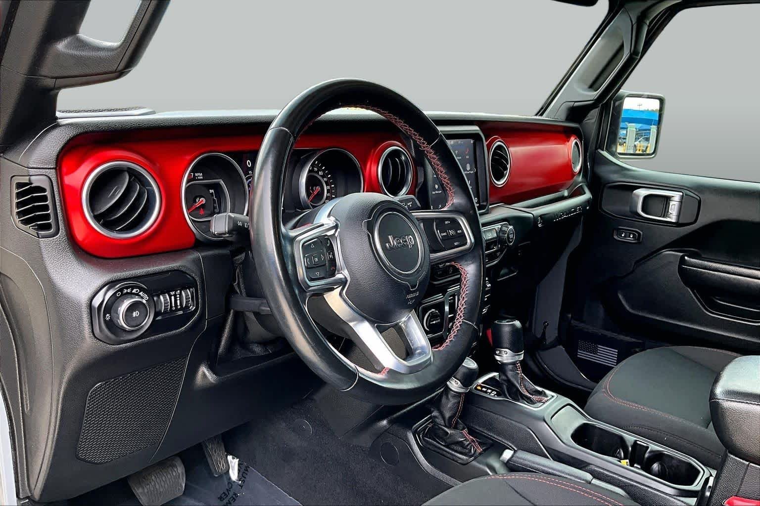Used 2021 Sting-Gray Clearcoat Jeep Rubicon image 14