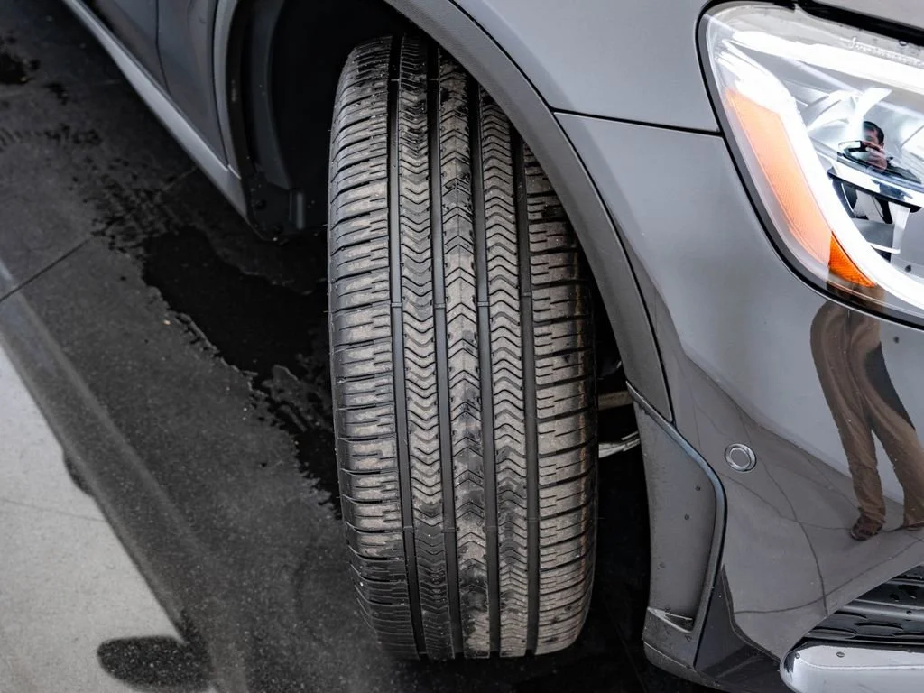 Used 2022 Graphite Grey Metallic Mercedes-Benz GLC 300 image 51