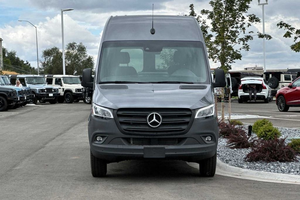 Used 2024 Gray Mercedes-Benz Cargo 170 WB image 8