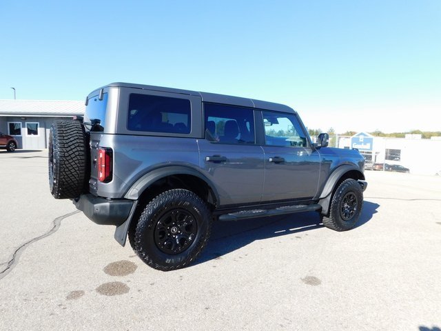 2023 Ford Bronco Wildtrak photo 2