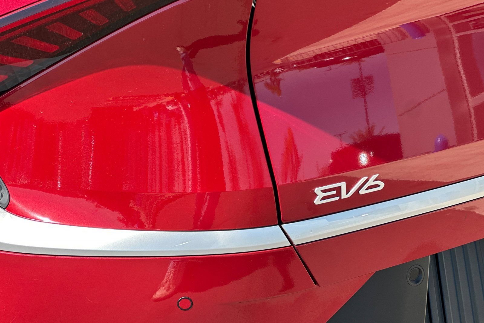 Used 2024 Red Kia Light Long Range image 36
