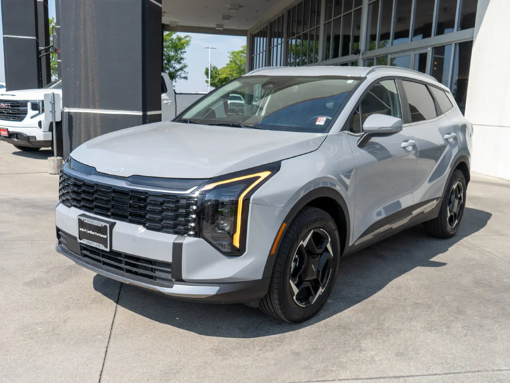 2026 Kia Sportage EX Hybrid - Photo 3