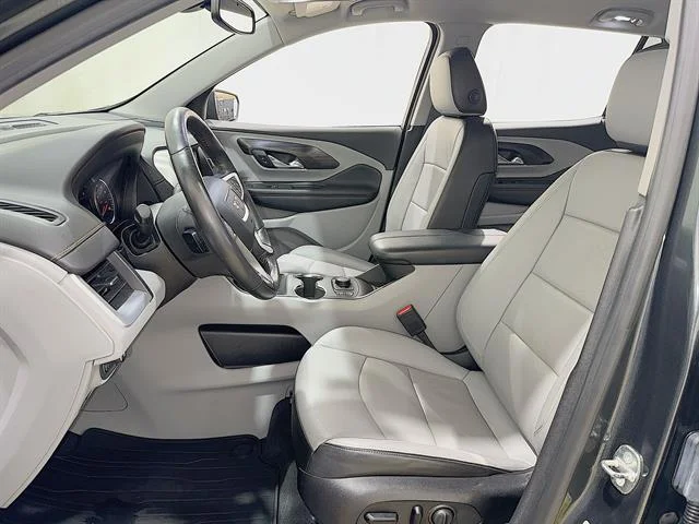 Used 2018 GRAPHITE GRAY METALLIC GMC SLT image 18