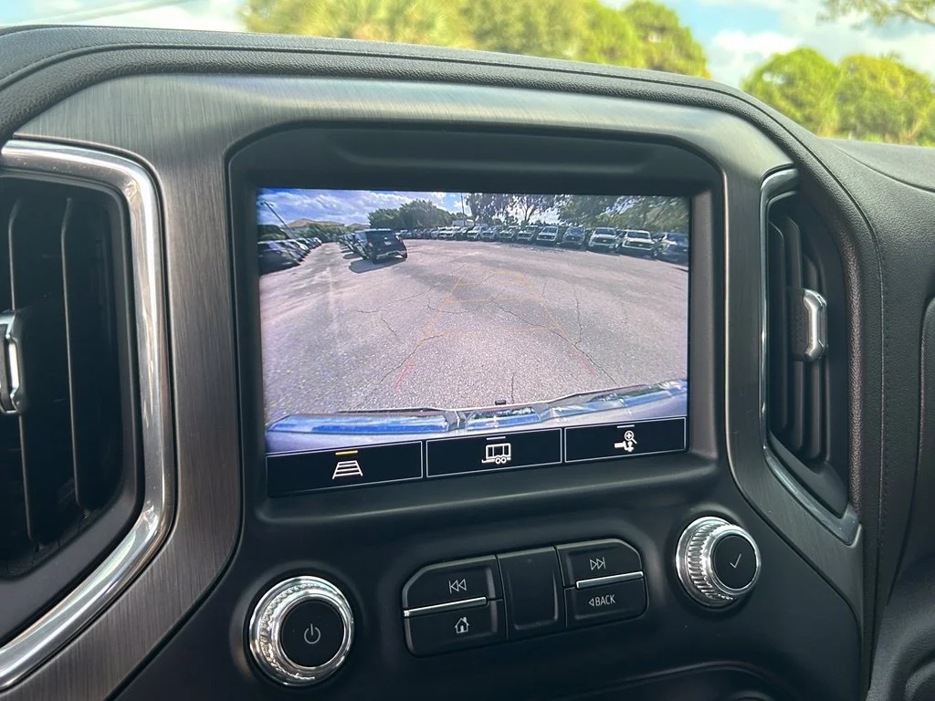 Used 2021 White Frost GMC Denali image 13