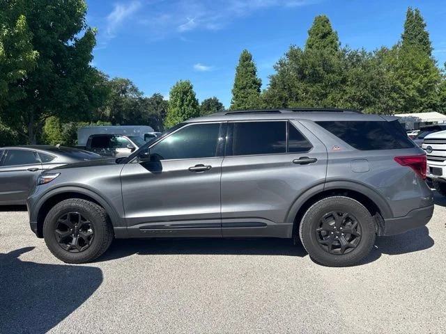 Used 2023 Gray Ford Timberline image 8