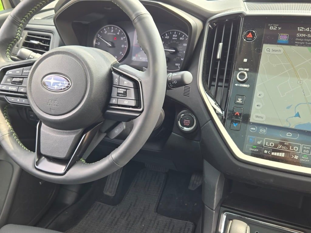 Used 2025 White Subaru Onyx Edition Touring image 8