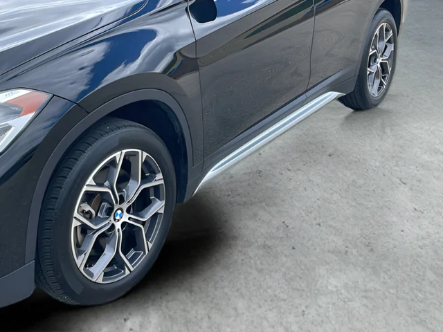 Used 2022 Black BMW xDrive28i image 42
