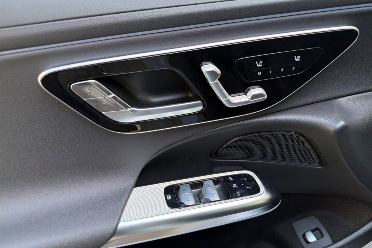 New 2026 MANUFAKTUR Alpine Grey Mercedes-Benz E 350 RWD Sedan image 10