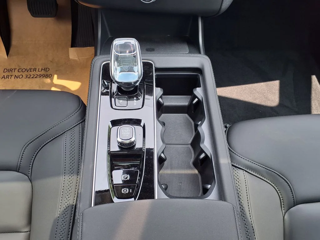 New 2026 Vapour Grey Volvo Plus image 26