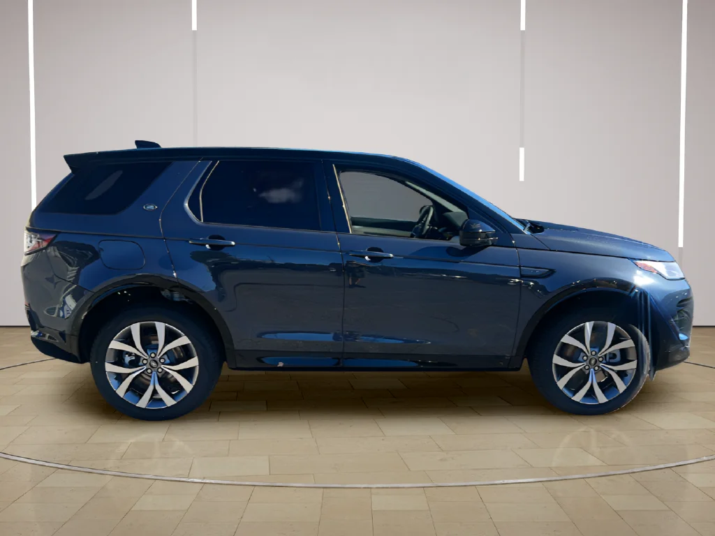 New 2026 Blue Land Rover Landmark image 8