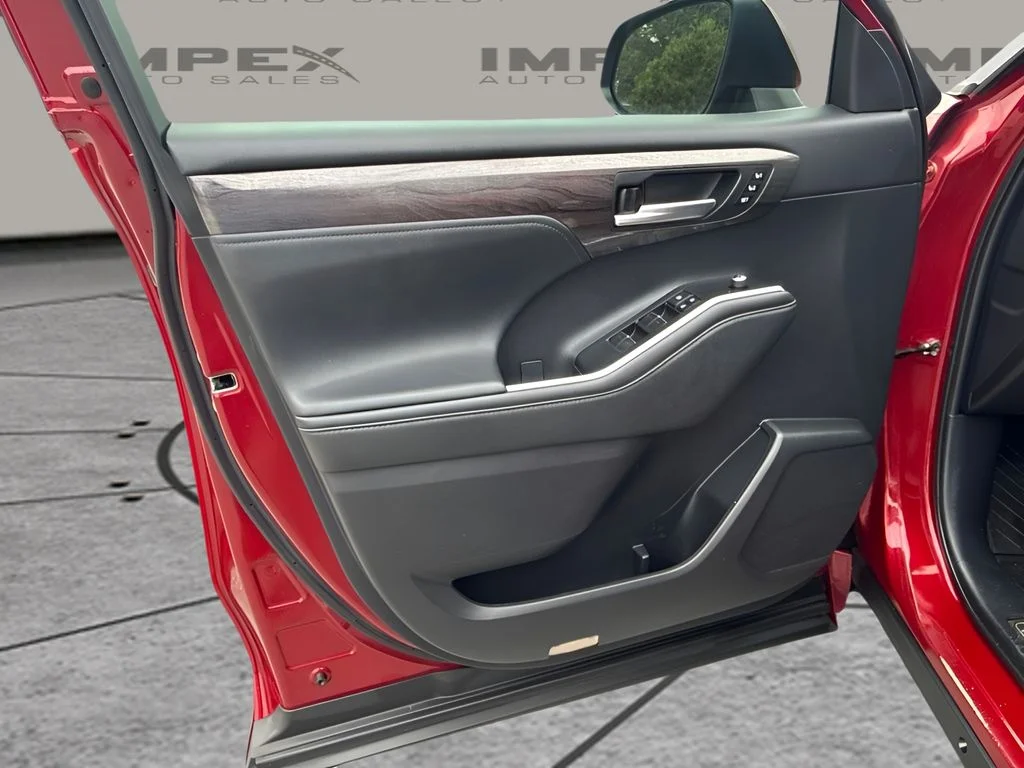 Used 2021 Red Toyota Platinum image 18