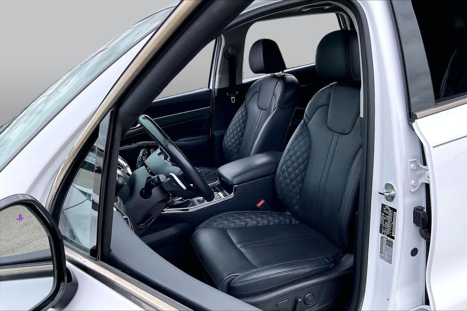 Used 2022 Glacial White Pearl Kia X-Line SX Prestige image 8