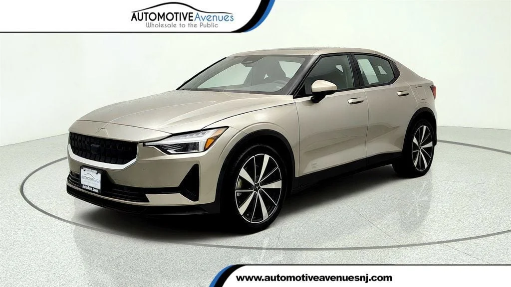 Used 2022 Moon Polestar Long Range Dual Motor image 1