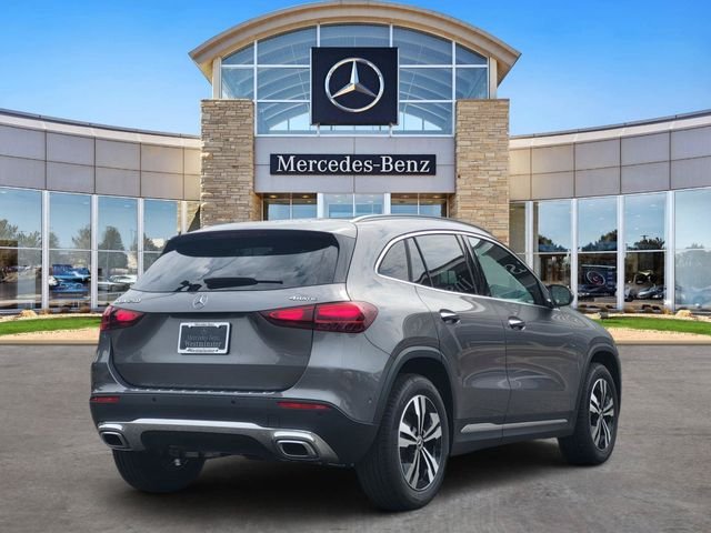 New 2026 Mountain Grey Metallic Mercedes-Benz GLA 250 image 4