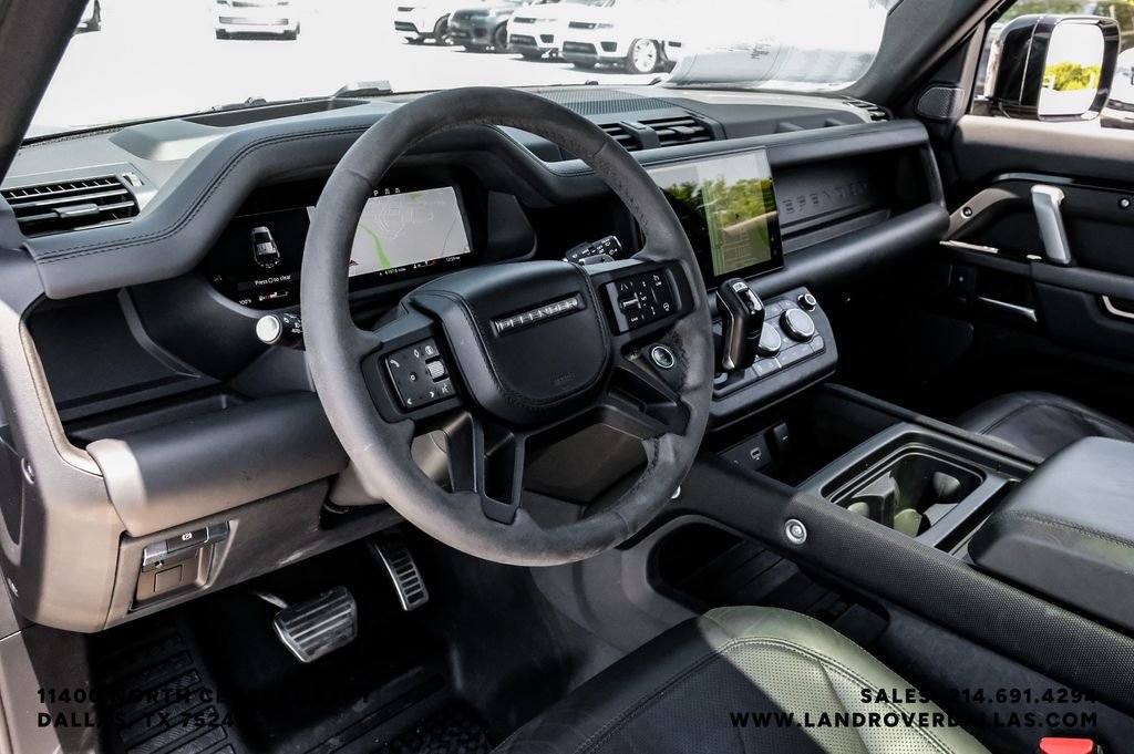 Used 2024 Black Land Rover V8 image 2