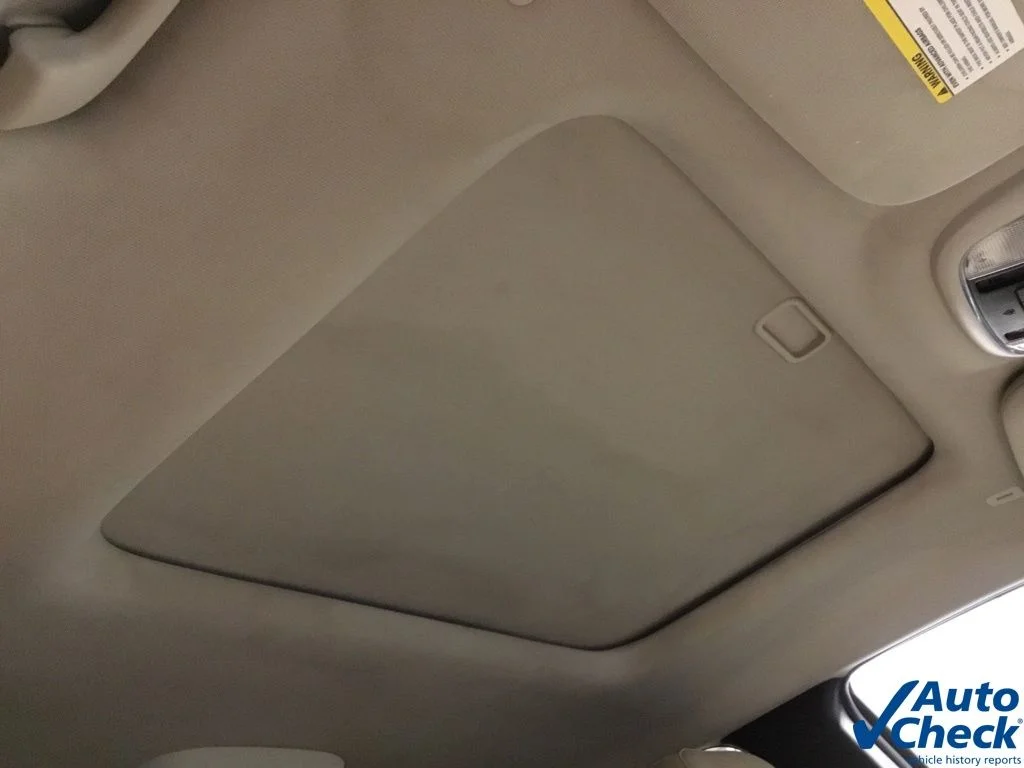 Used 2018 White Dodge Citadel image 41