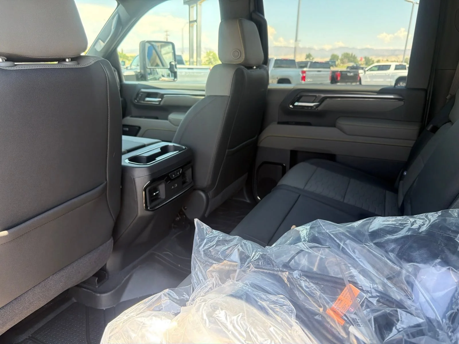 2026 Chevrolet Silverado 2500 HD ZR2 - Photo 23