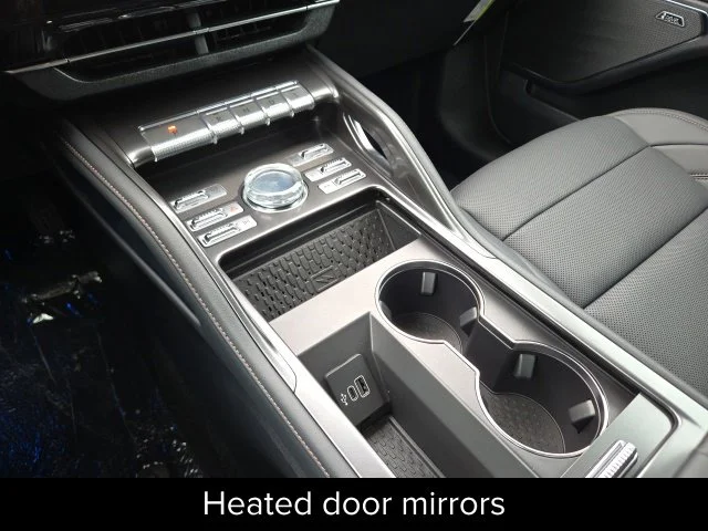New 2026 Infinite Black Metallic Clearcoat Lincoln Premiere image 31