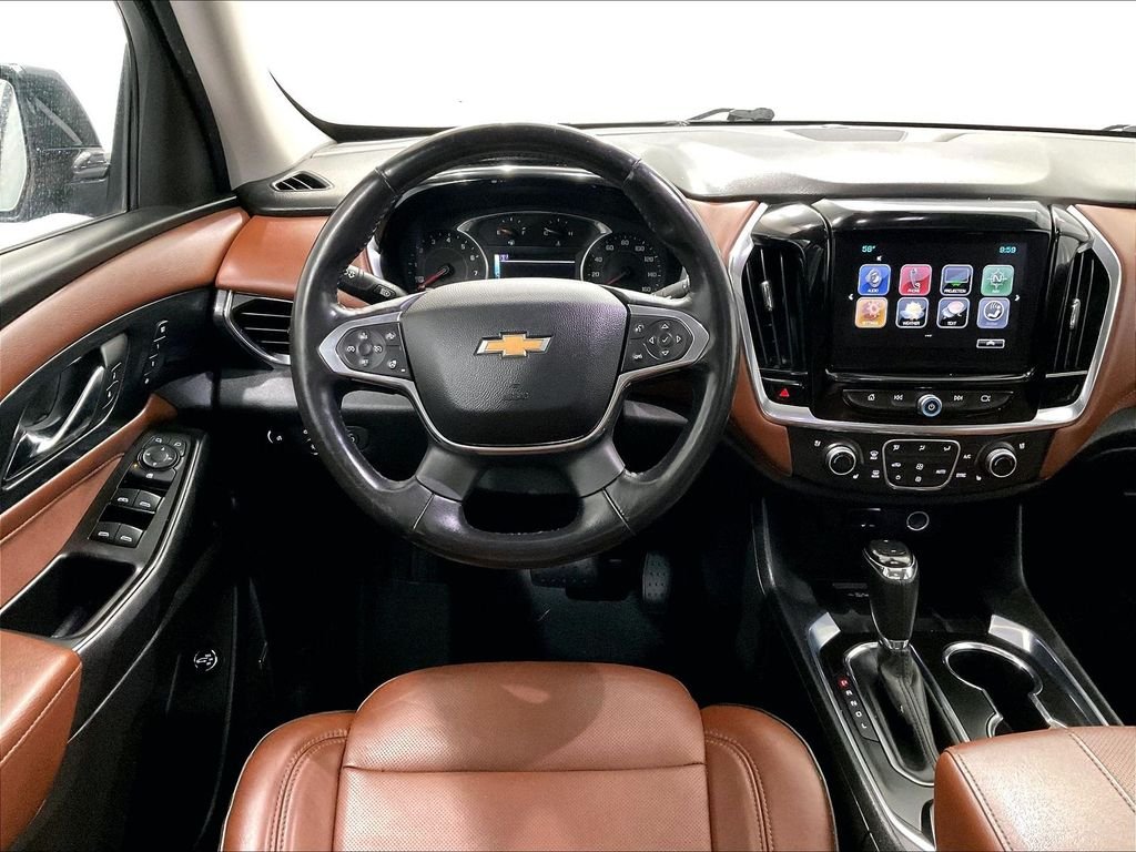 Used 2018 Mosaic Black Metallic Chevrolet High Country image 18