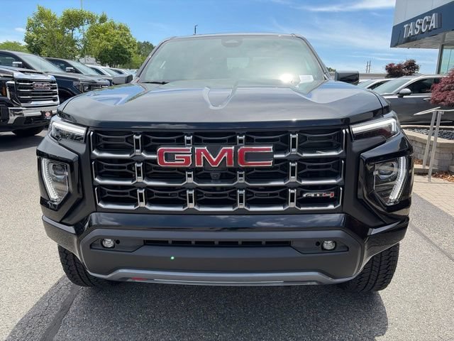 2026 GMC Canyon AT4 - Photo 8