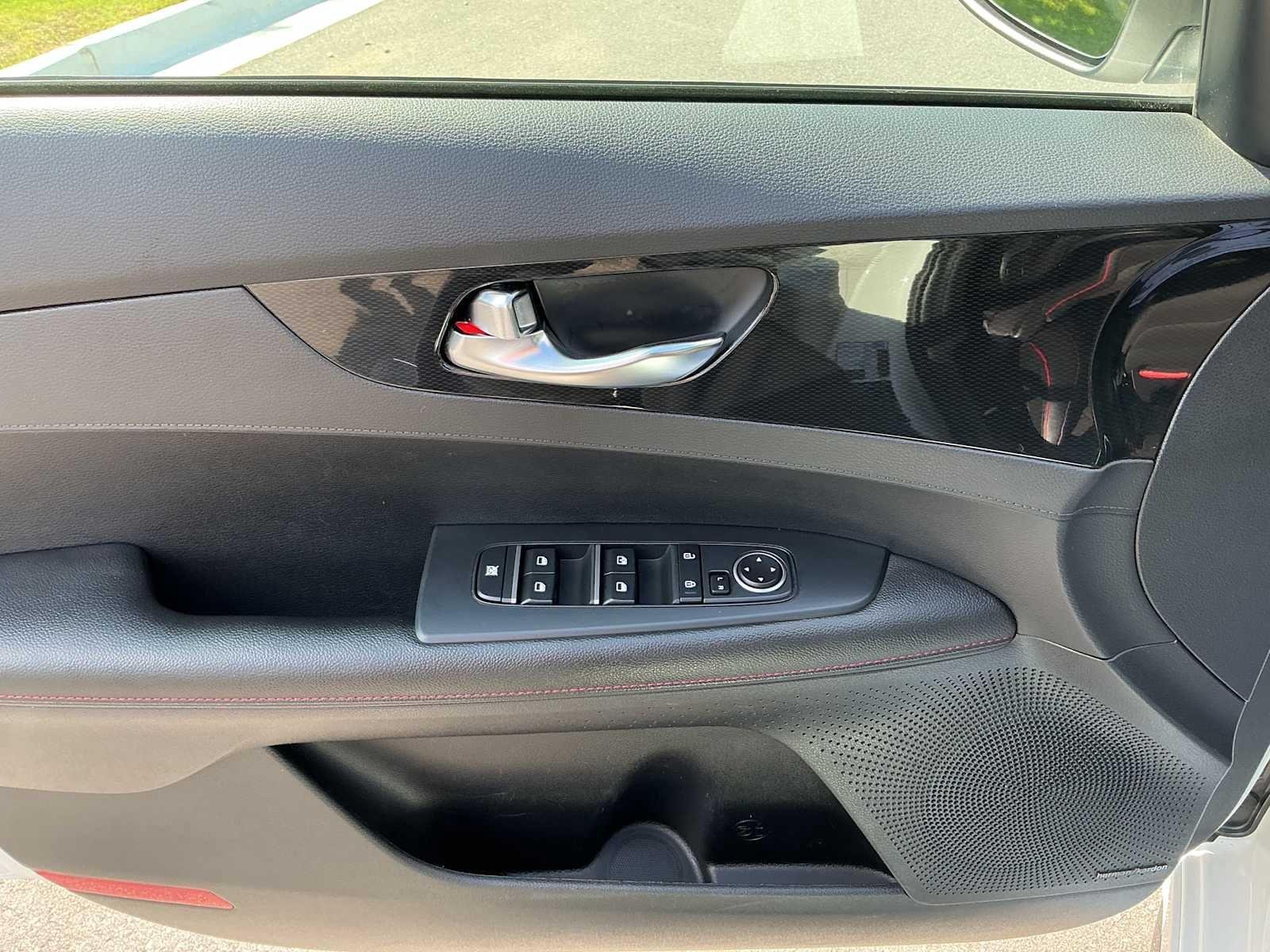 Used 2020 Snow White Pearl KIA GT image 14