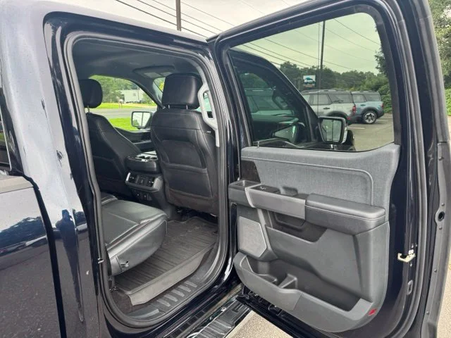 Used 2021 Blue Ford Lariat image 14