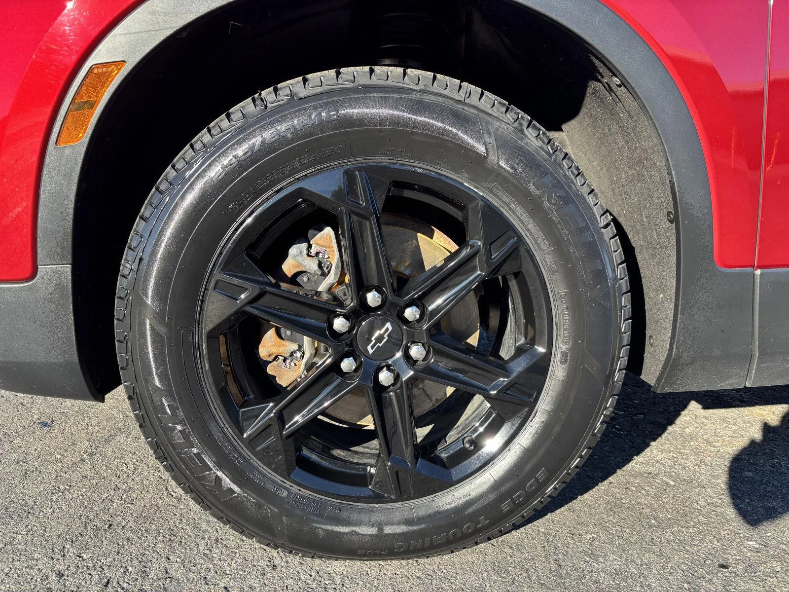Used 2023 RADIANT RED TINTCOAT Chevrolet LT image 9