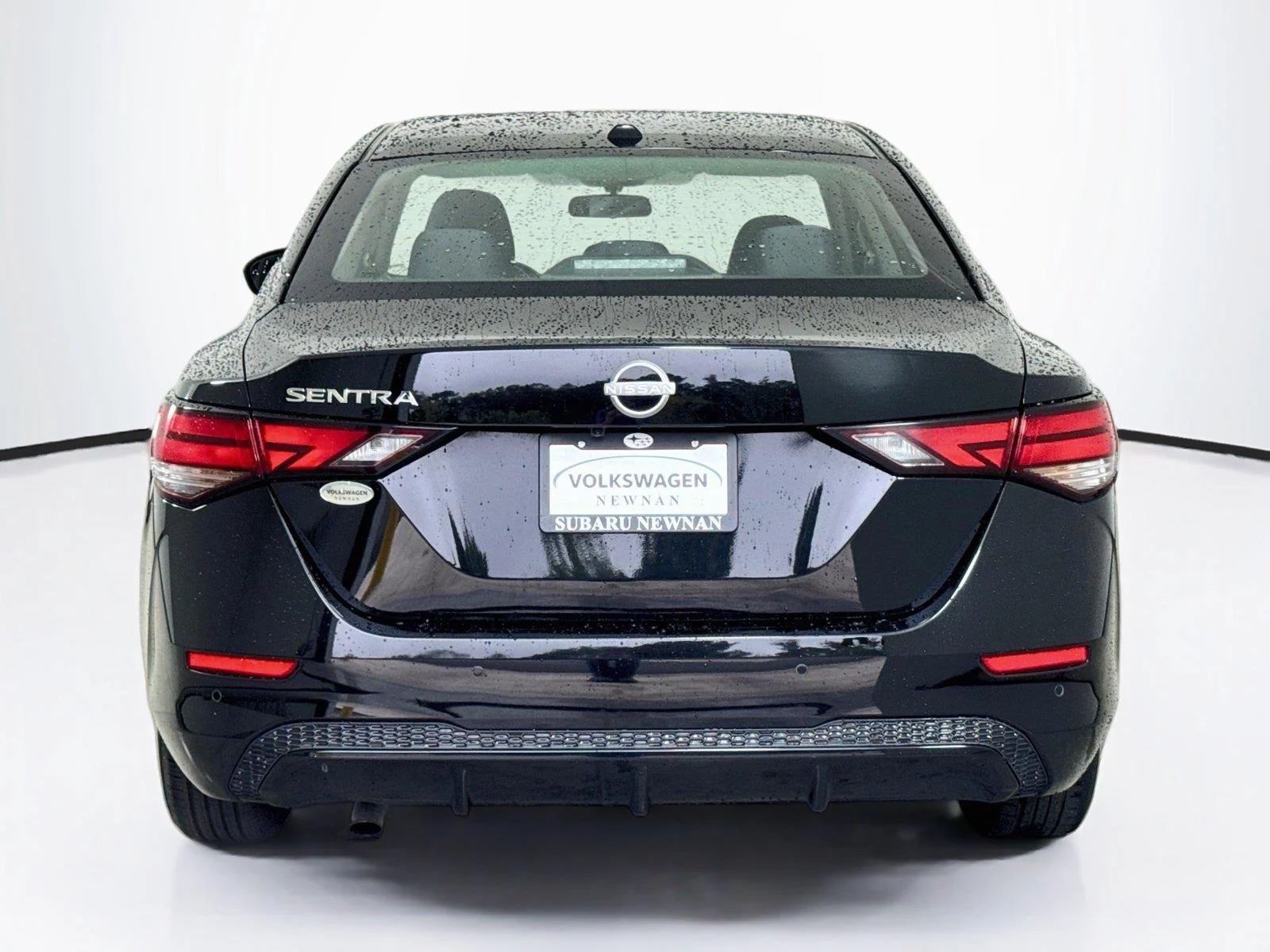 Used 2025 Super Black Nissan SV image 5