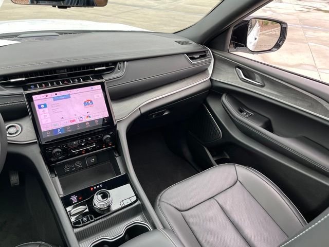 Used 2025 White Jeep Anniversary Edition 4xe image 13