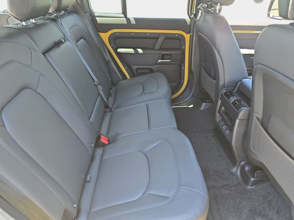 New 2026 Deep Sandglow Yellow Land Rover Trophy Edition Deep Sandglow image 11