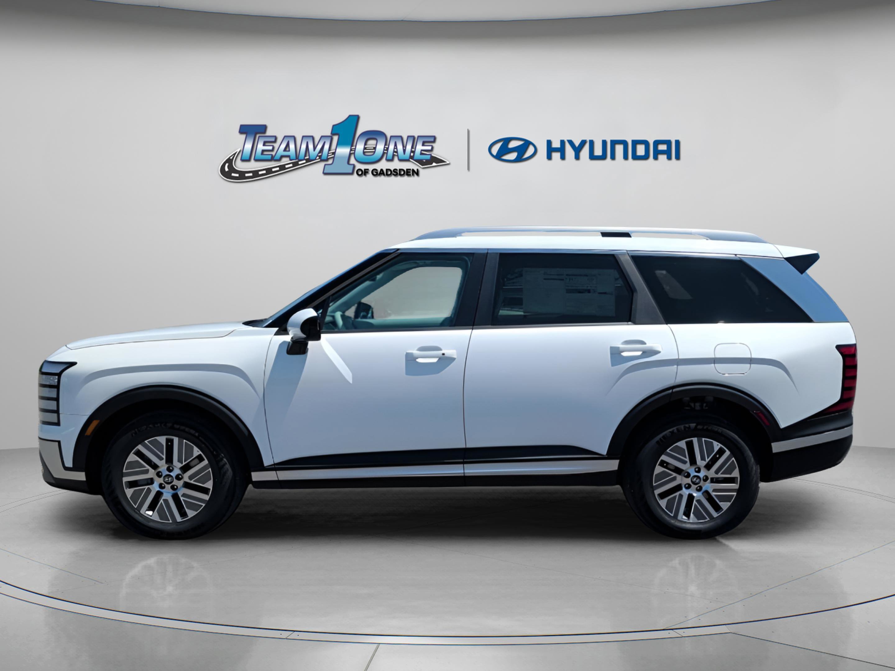 New 2026 Creamy White Pearl Hyundai Blue SEL 8P image 5