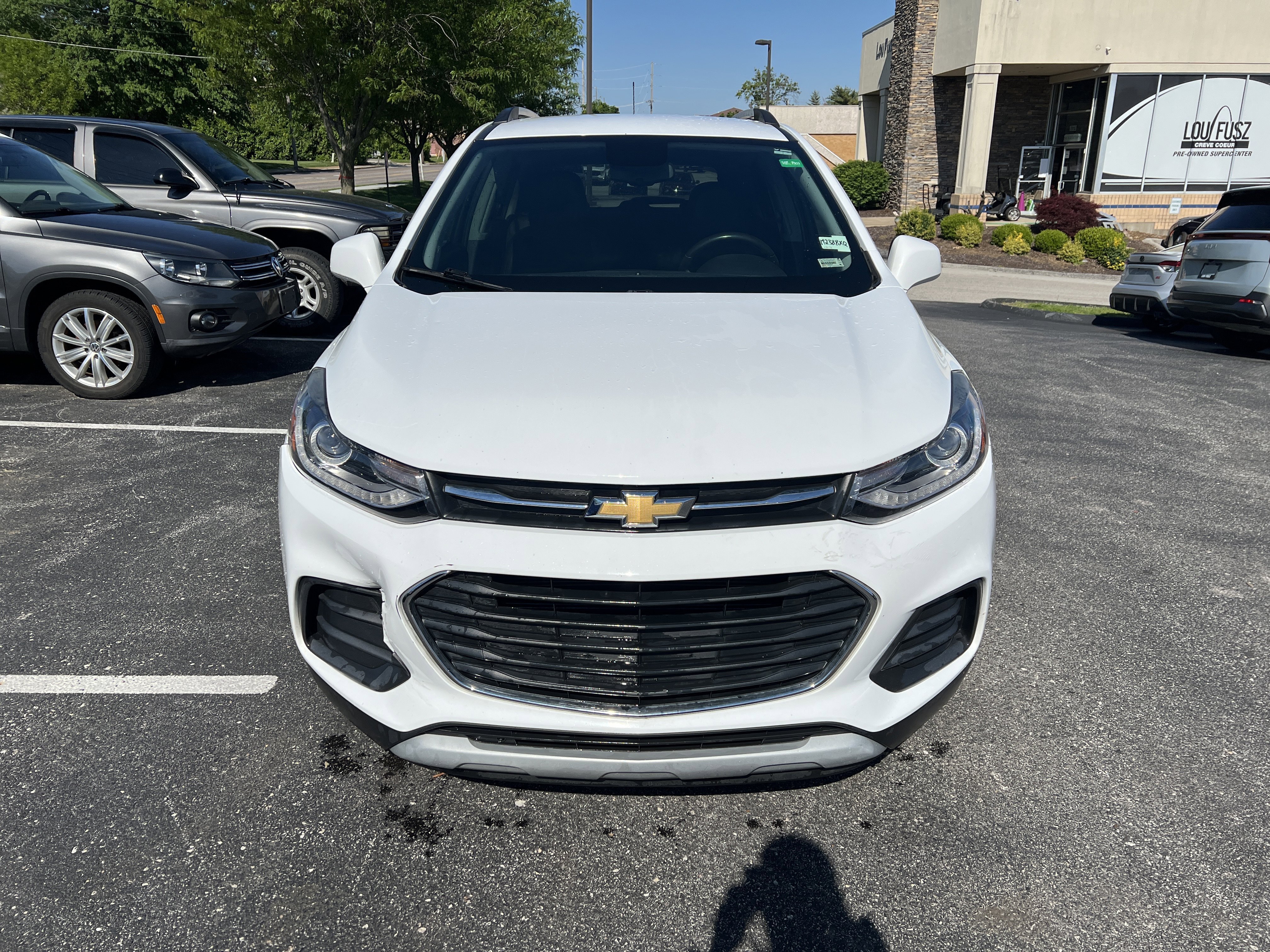 Used 2018 Chevrolet Trax LT with VIN KL7CJLSB8JB636176 for sale in Creve Coeur, MO
