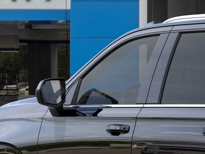 2026 Chevrolet Suburban LS - Photo 12