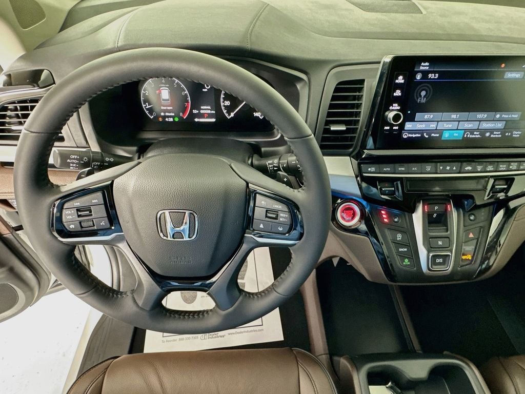 Certified Used 2026 Platinum White Pearl Honda Touring image 14