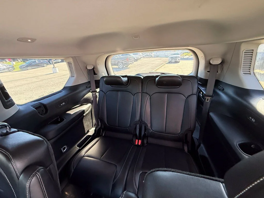 Used 2022 Black Jeep Limited image 25