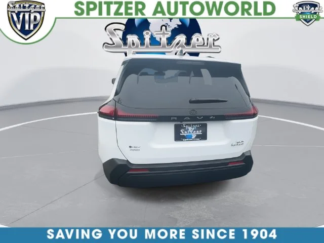 Used 2026 Off-white Toyota XLE Premium image 13