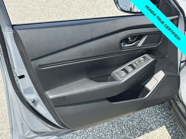 Used 2026  Honda SE image 27