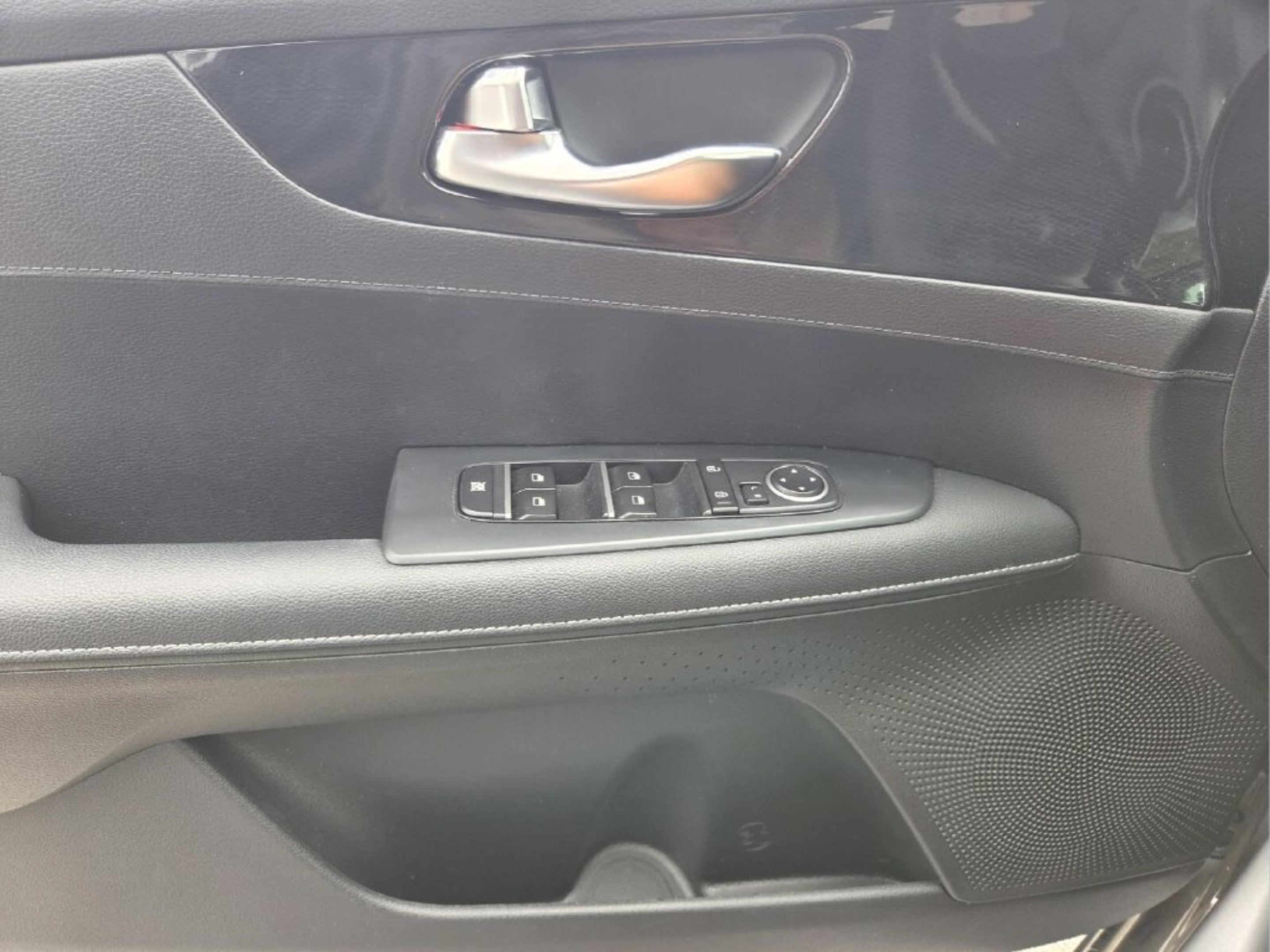 Certified Used 2024 Steel Gray Kia GT-Line image 20