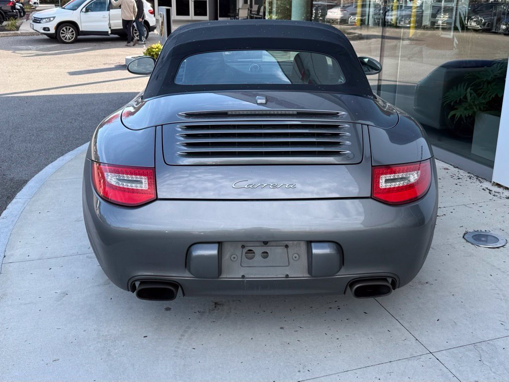 Used 2011 Gray Porsche Carrera image 9