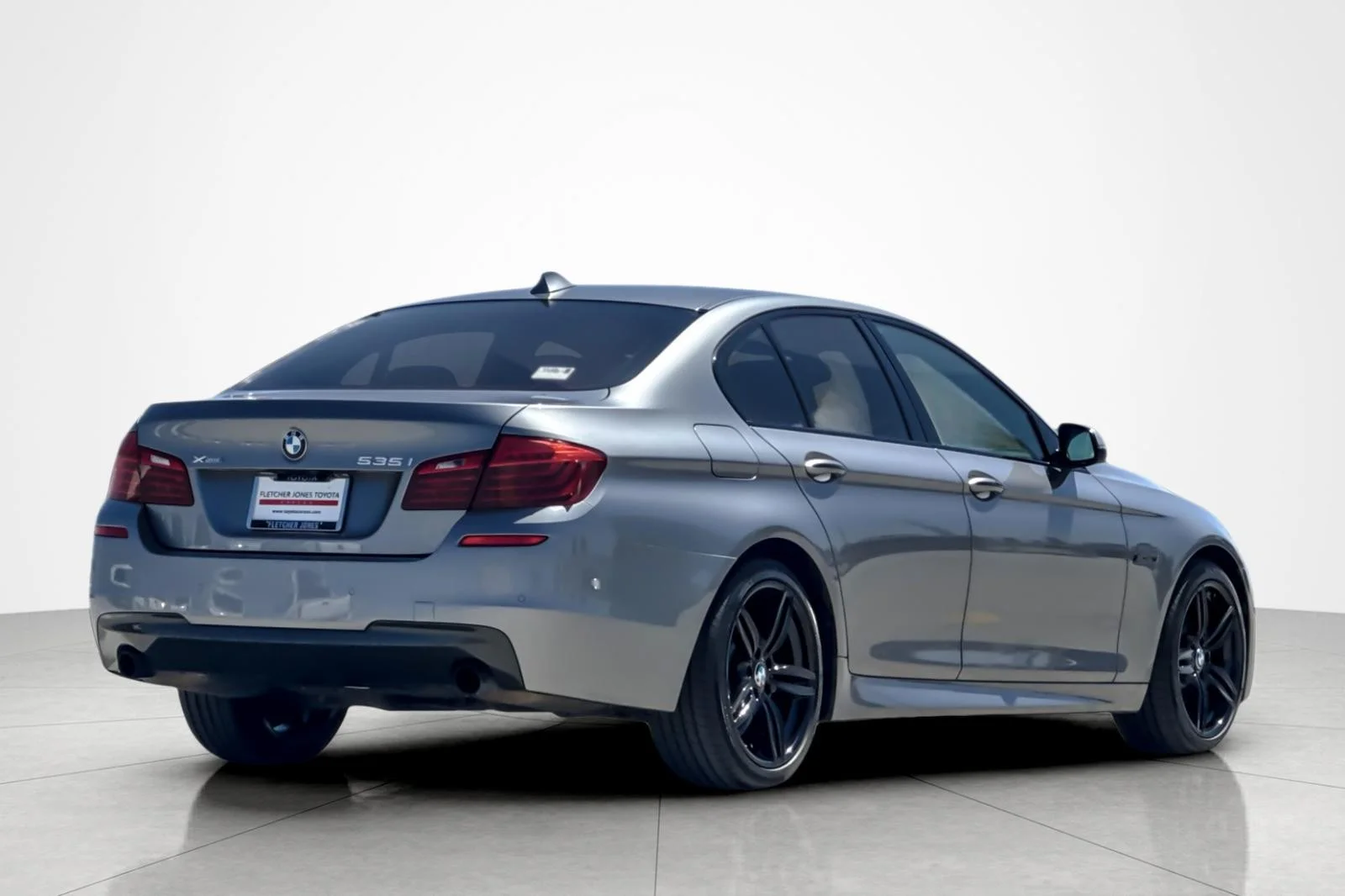 Used 2014 SILVER METALLIC BMW 535i xDrive image 5