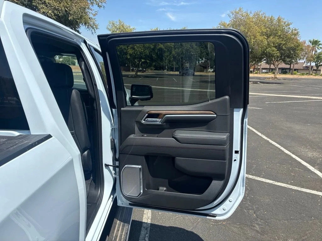2026 Chevrolet Silverado 1500 High Country - Photo 21