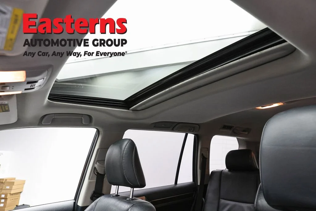 Used 2018 Gray Lexus 460 image 37