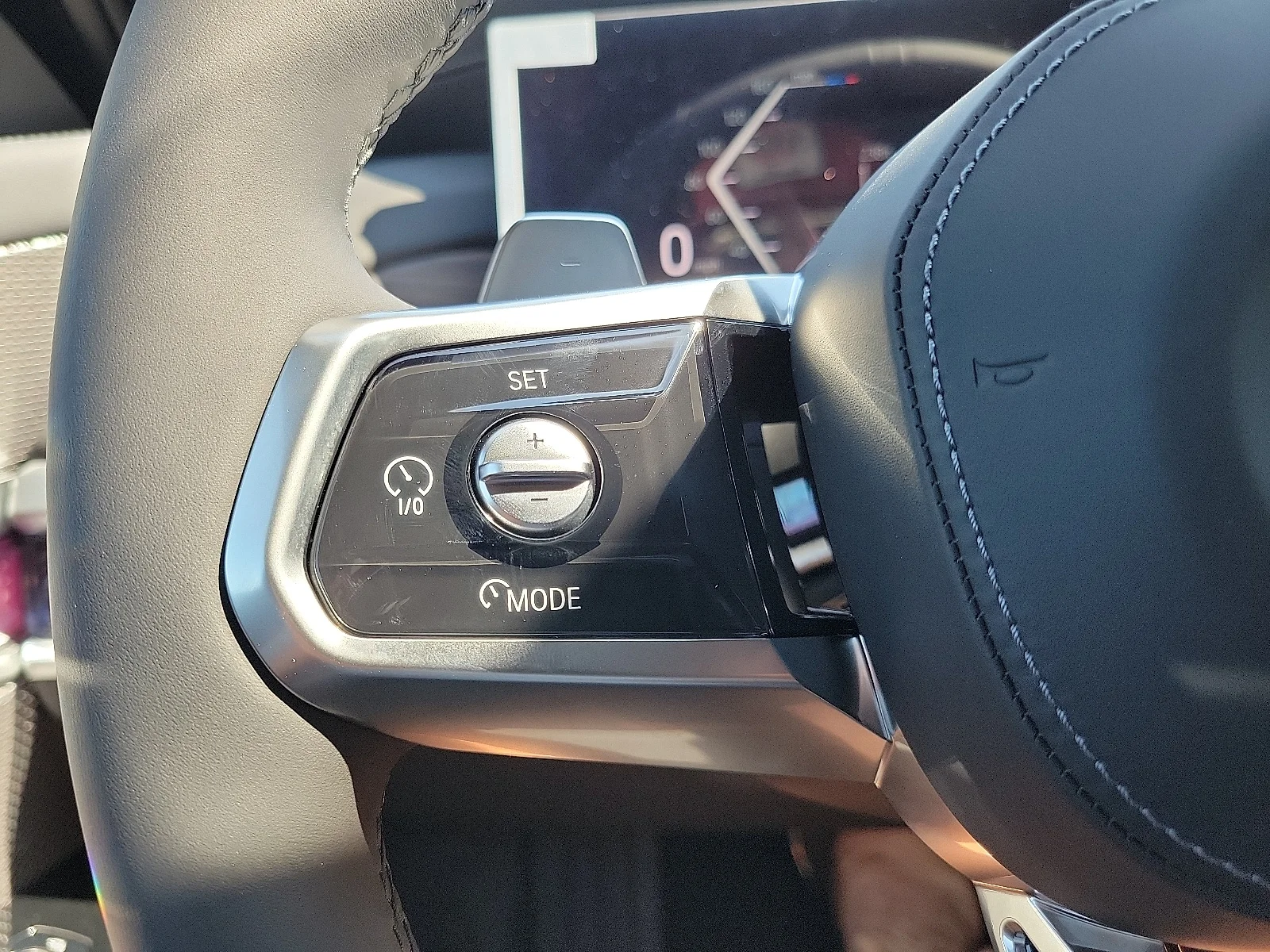 New 2025 Alpine White BMW i xDrive All-Wheel Drive image 20