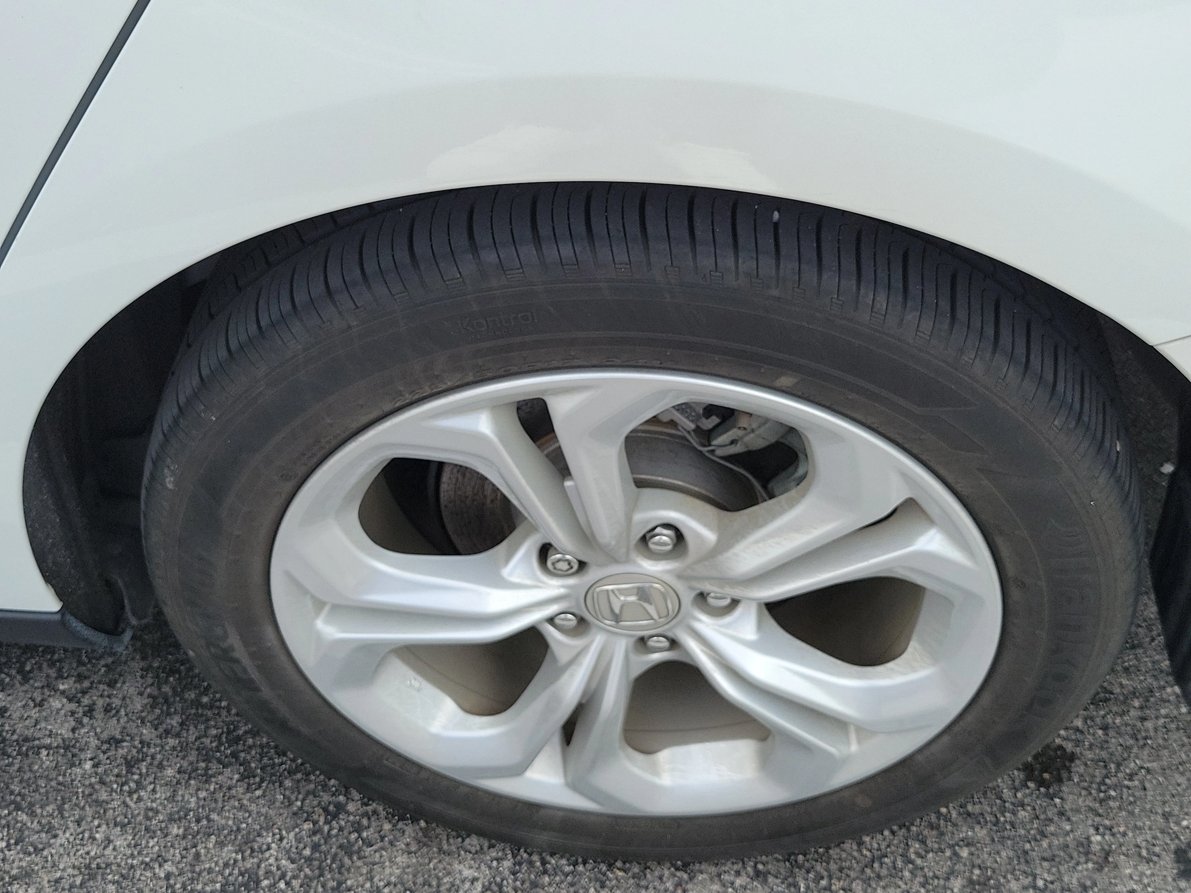 Certified Used 2024 Platinum White Pearl Honda LX image 5